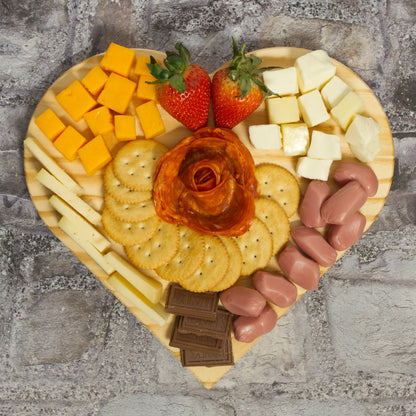 Tabla para Charcutería Corazón para Pareja